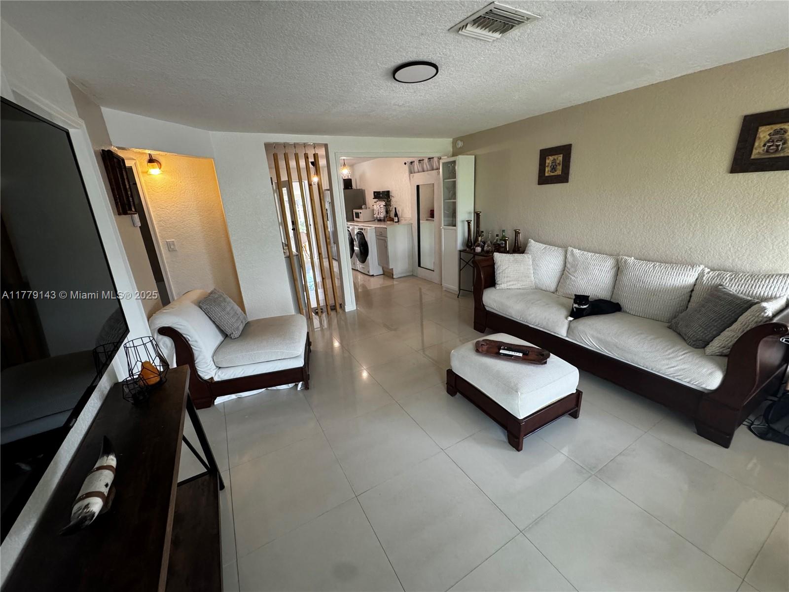 Rental Property at 4340 Sw 50th St, Dania Beach, Miami-Dade County, Florida - Bedrooms: 3 
Bathrooms: 2  - $3,000 MO.
