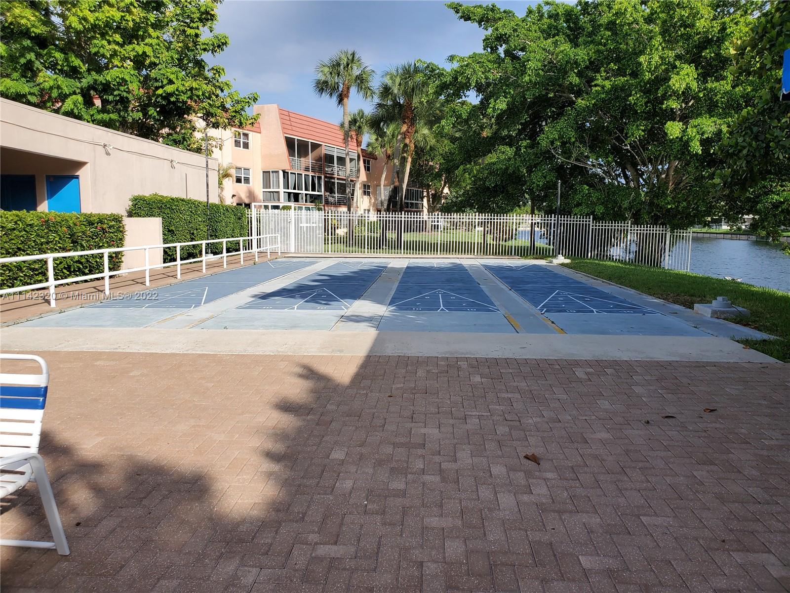 LIME BAY 6 CONDO - Residential