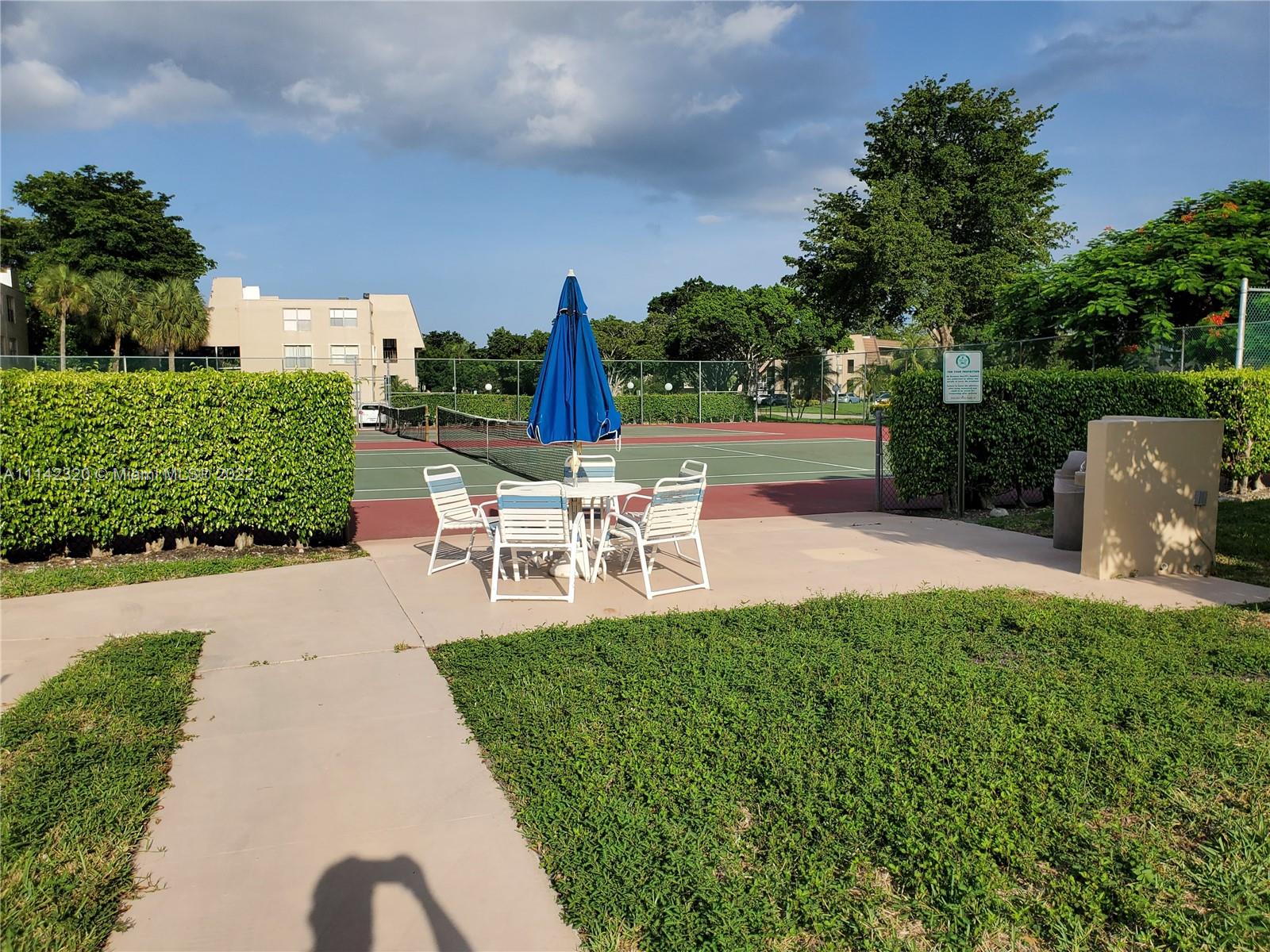 LIME BAY 6 CONDO - Residential