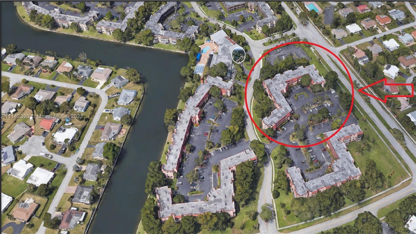 LIME BAY 6 CONDO - Residential