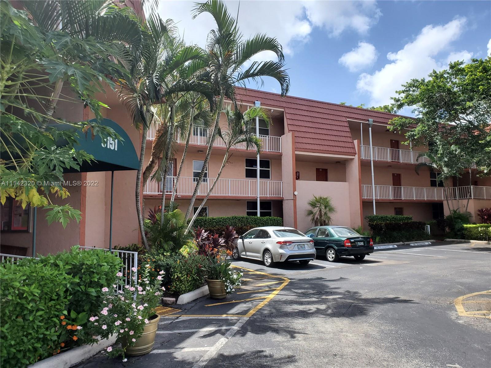 LIME BAY 6 CONDO - Residential