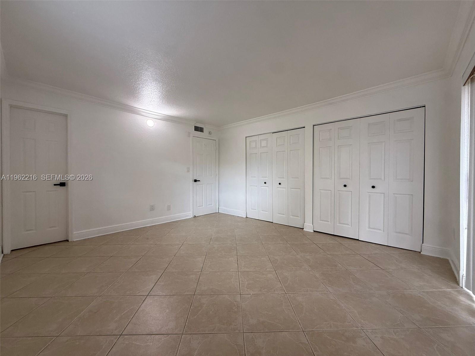 COURTYARDS AT KENDALL CON - Residential