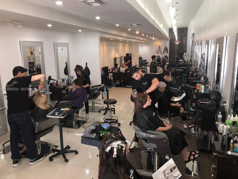 1913 Hollywood Blvd Hollywood FL 33020