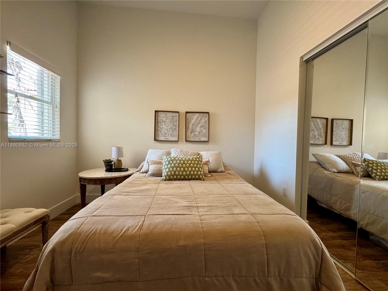 SPINNAKER BAY - Residential