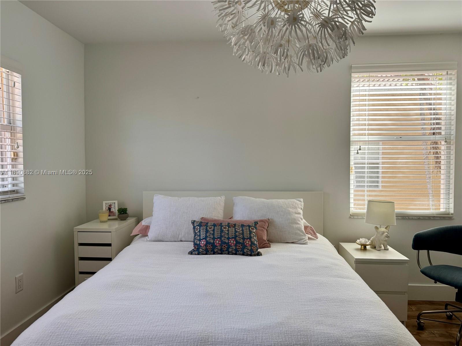SPINNAKER BAY - Residential