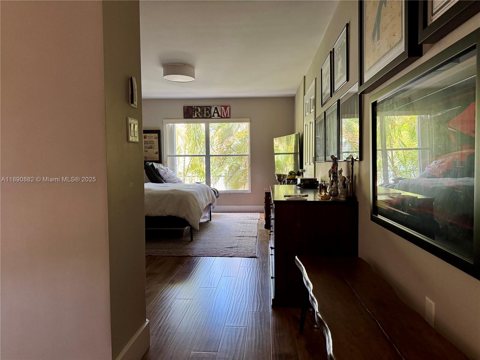 SPINNAKER BAY - Residential
