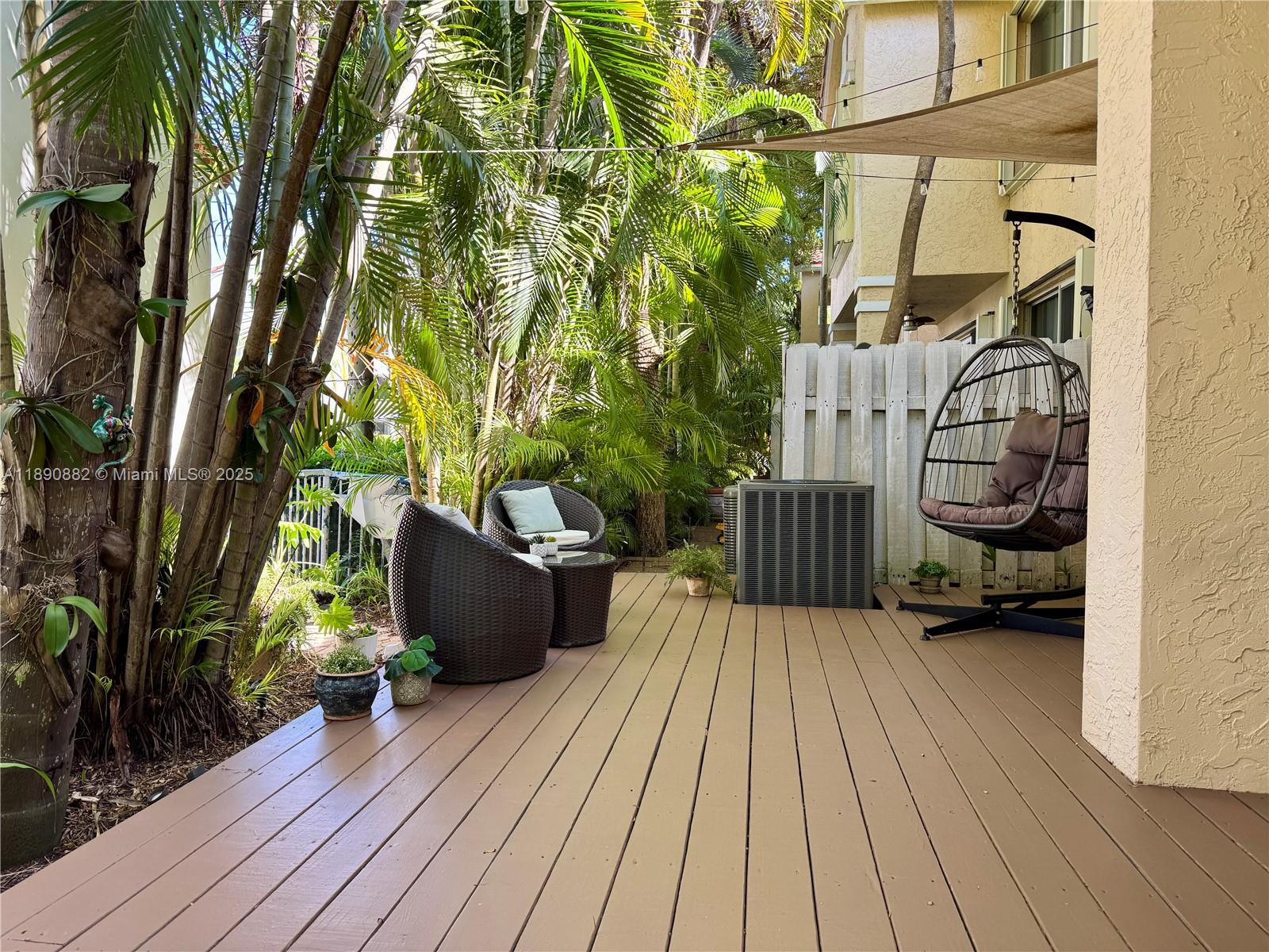 SPINNAKER BAY - Residential