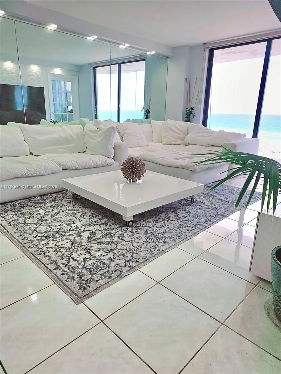 Miami Beach, Florida 33140, United States, 2 Bedrooms Bedrooms, ,2 BathroomsBathrooms,Residential,Active,11683