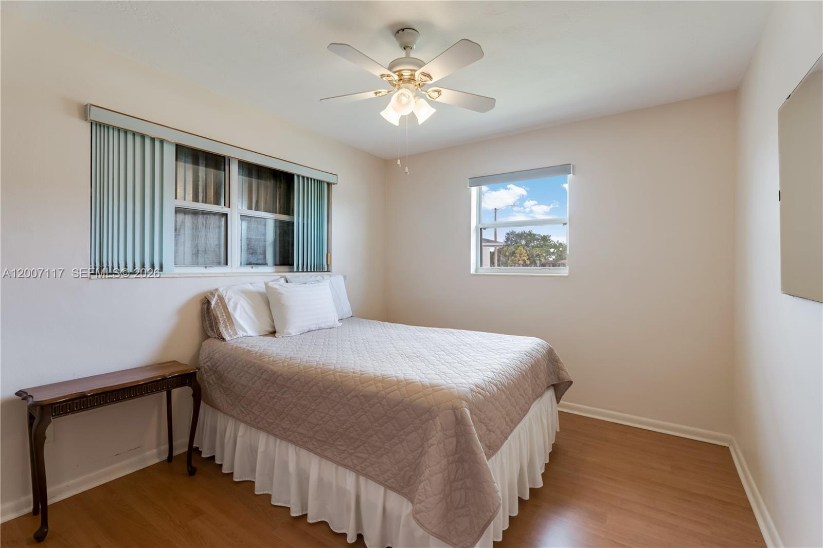 PINE TREE MANOR SEC 3 - Residential