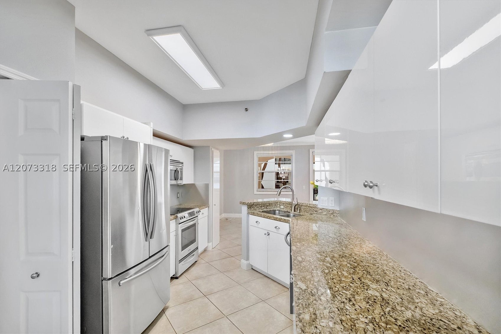 3215 NE 184th St 14208