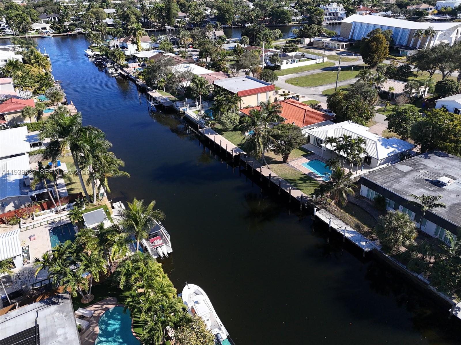 LAUDER GATE ISLES - Residential Lease