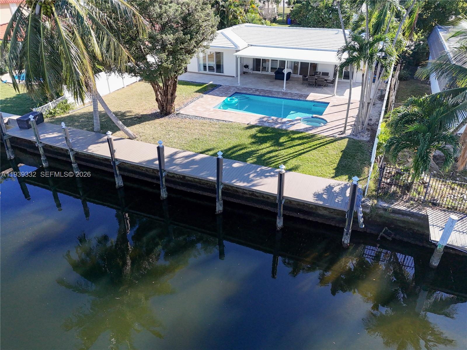 LAUDER GATE ISLES - Residential Lease