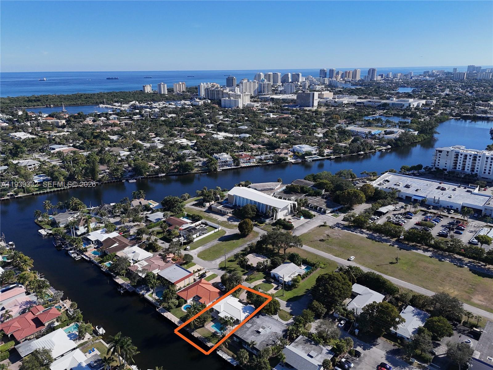 LAUDER GATE ISLES - Residential Lease