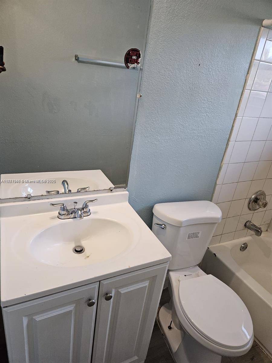 WASHINGTON PARK THIRD ADD - Residential Lease