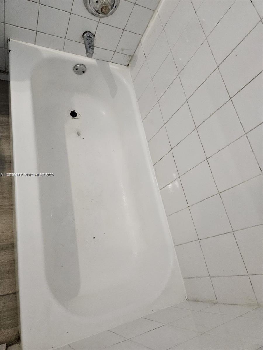 WASHINGTON PARK THIRD ADD - Residential Lease