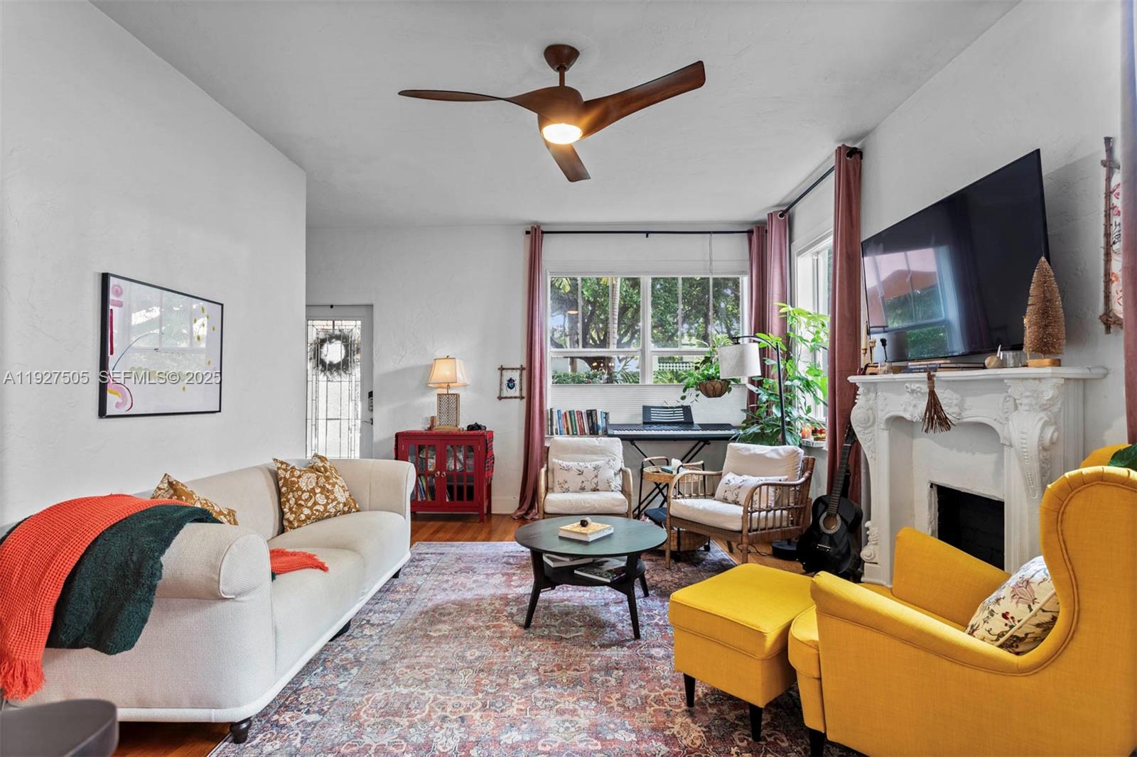 929 CONDO - Residential