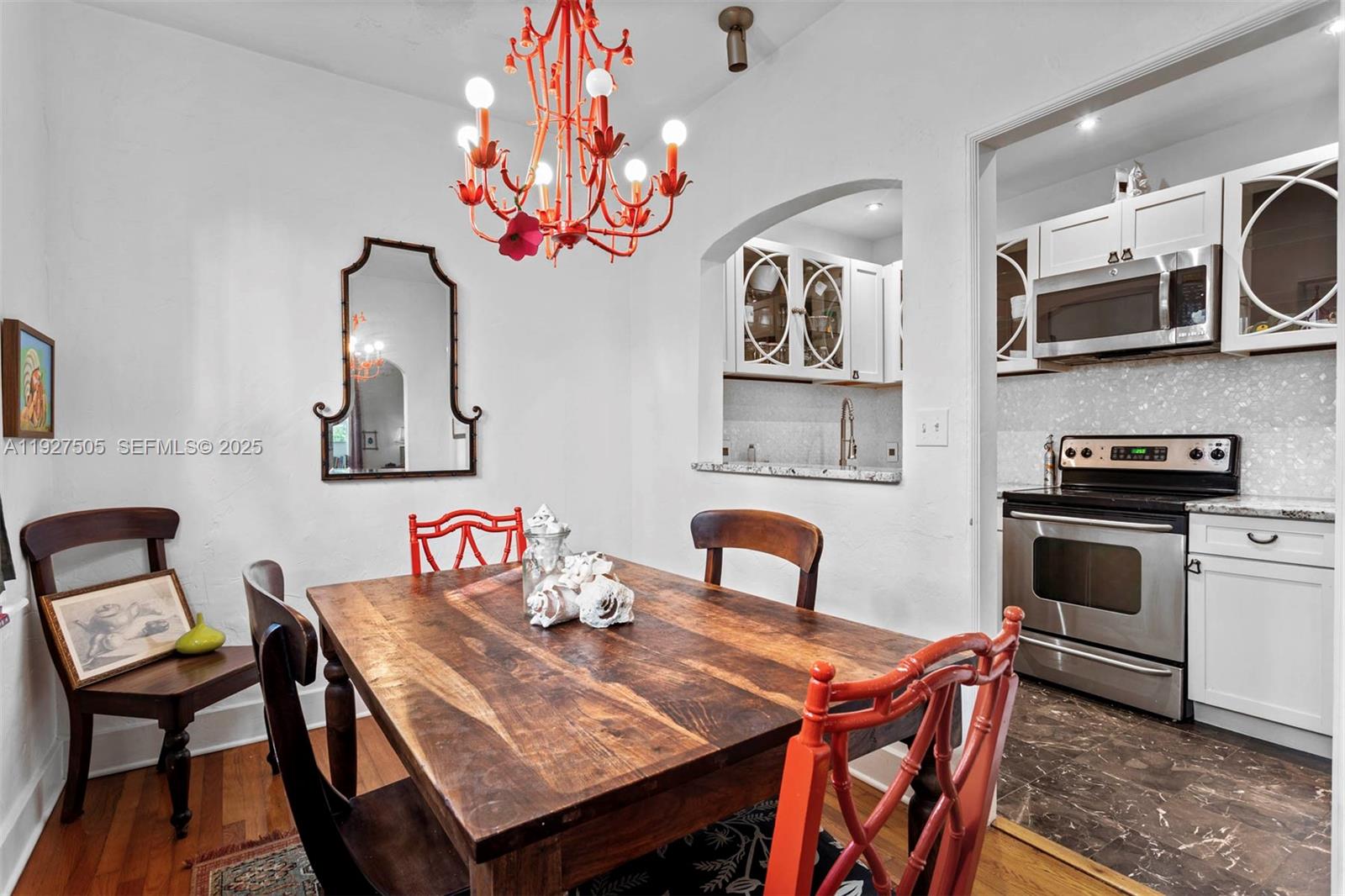 929 CONDO - Residential