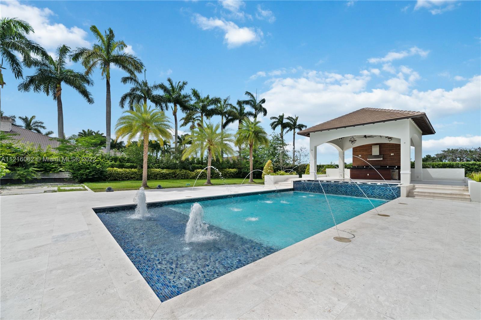 BIRD ROAD FARMSITES - Residential