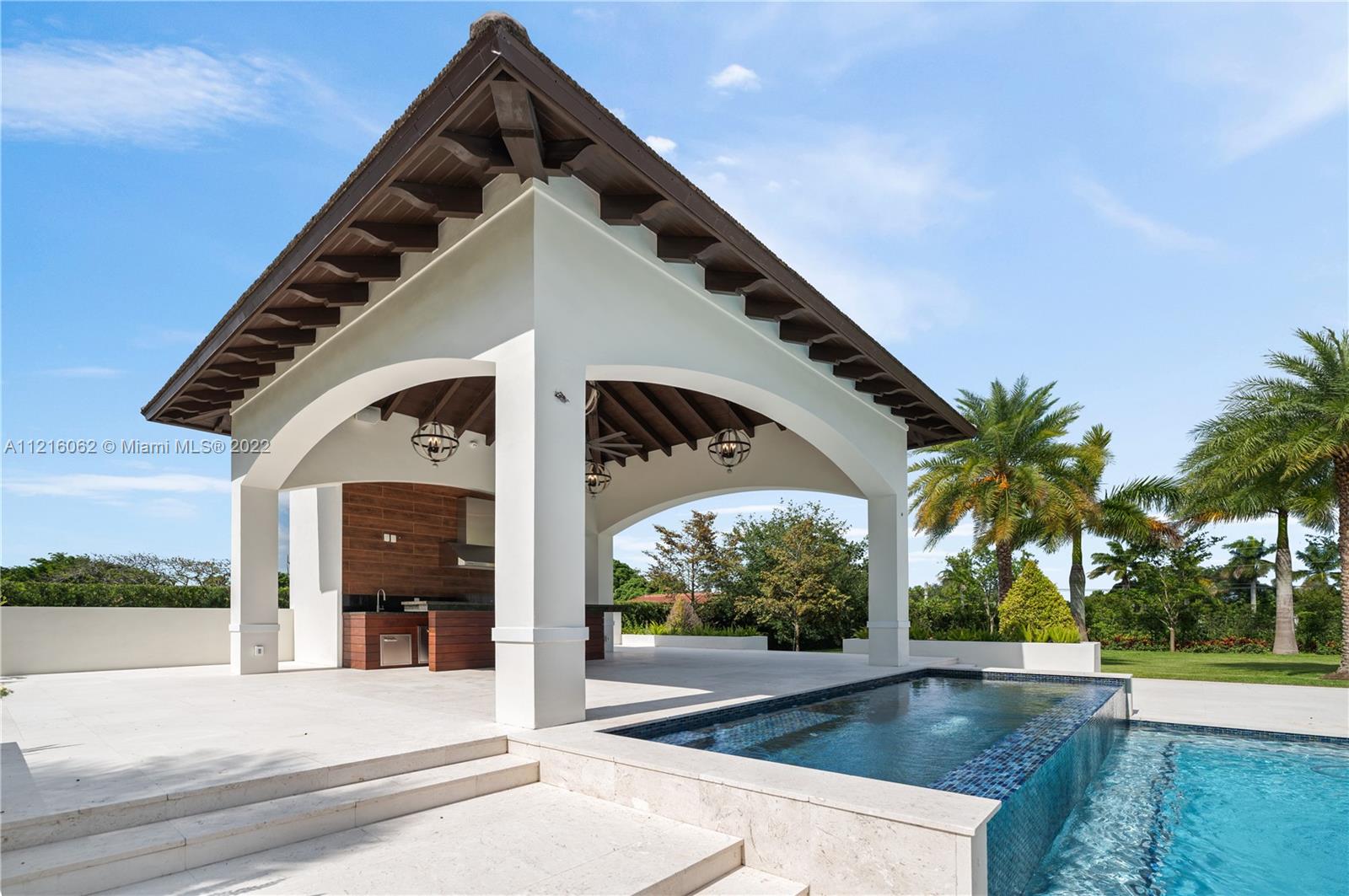 BIRD ROAD FARMSITES - Residential