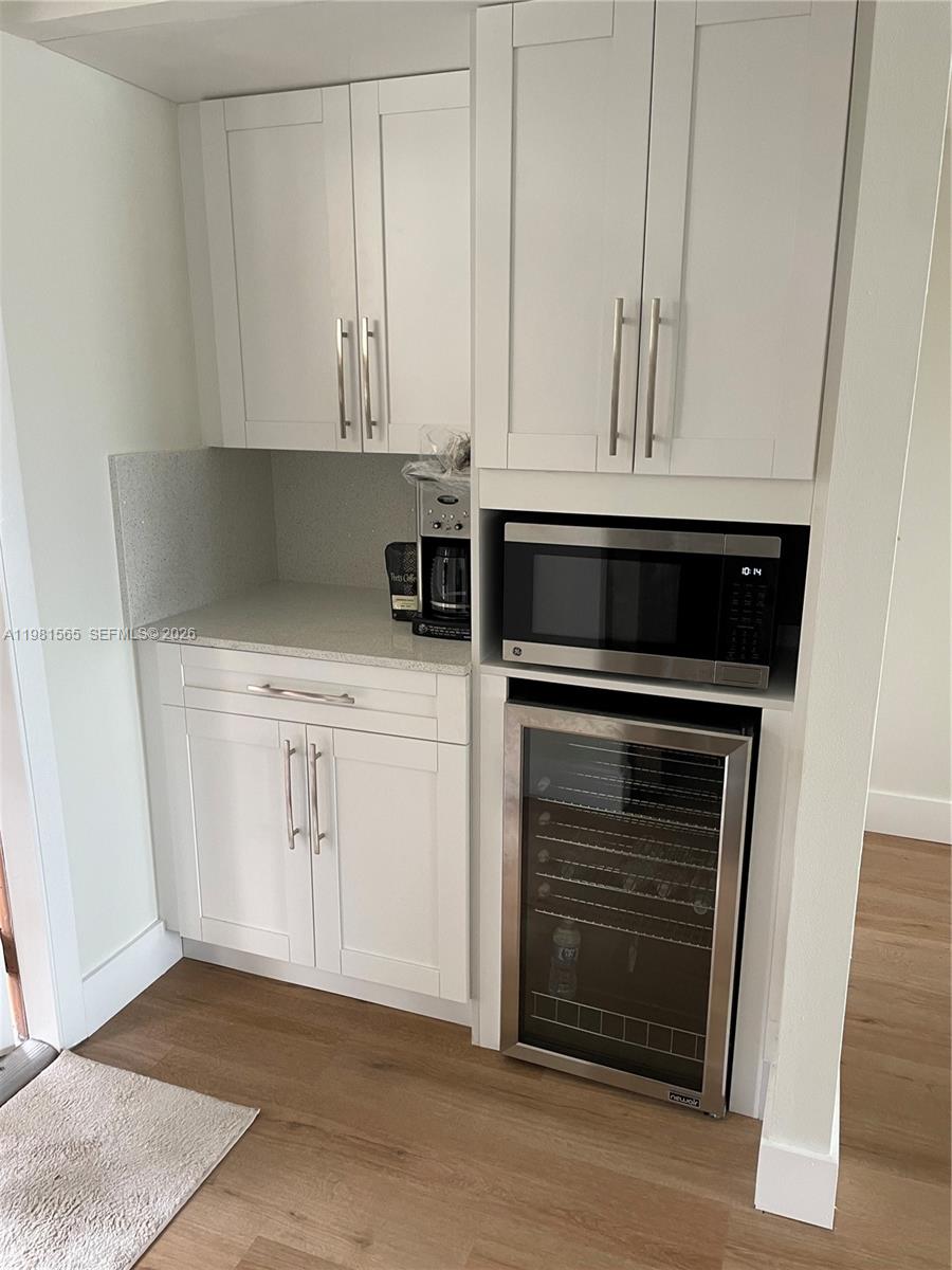 SUNRISE LAKES 44 CONDO - Residential Lease