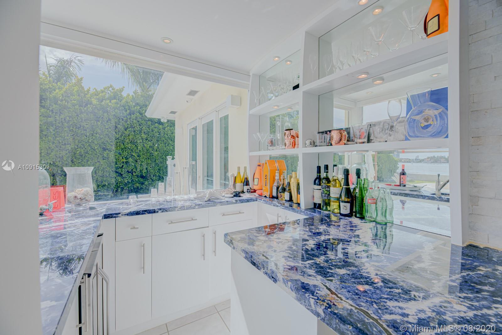 HIBISCUS ISLAND - Residential