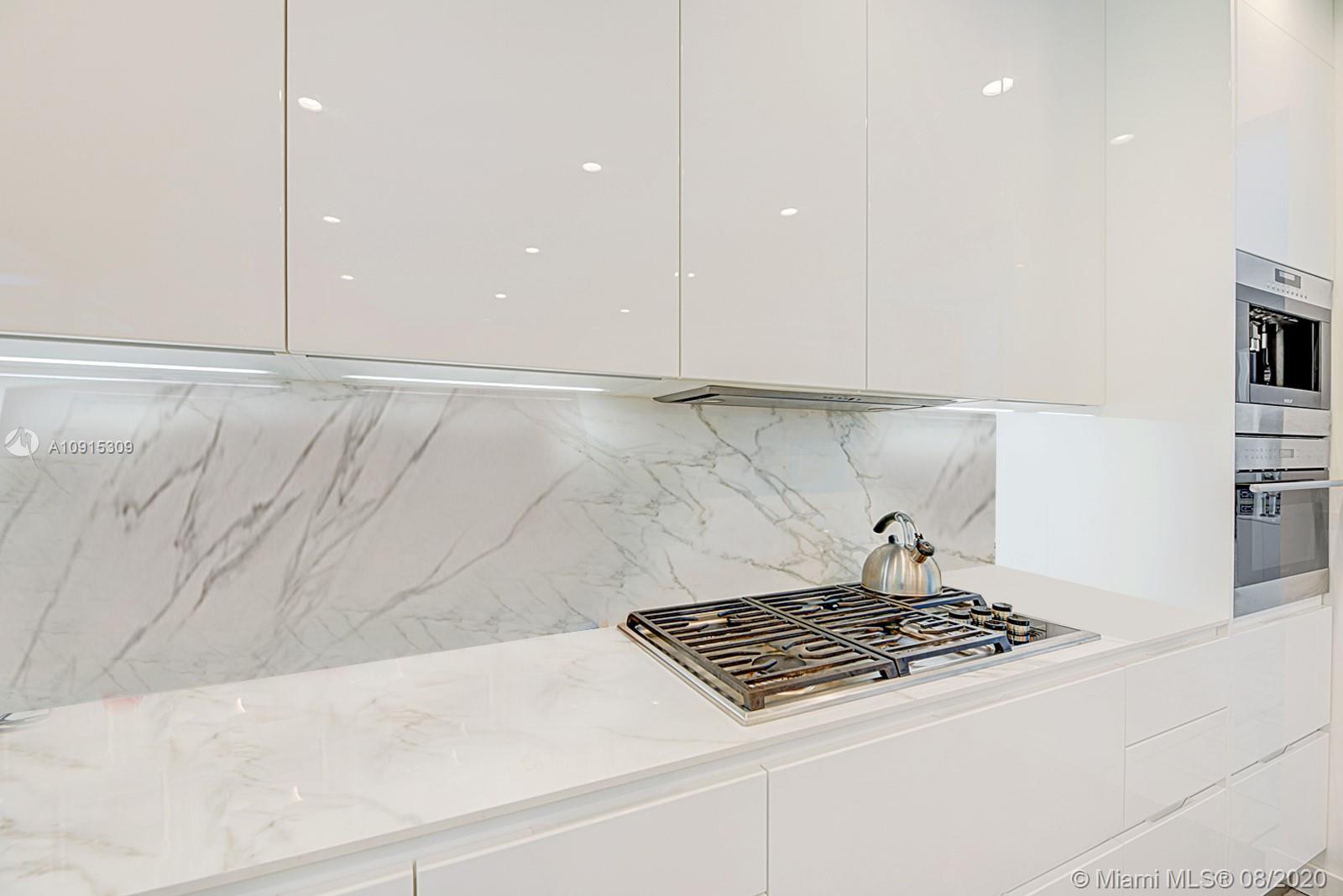 HIBISCUS ISLAND - Residential