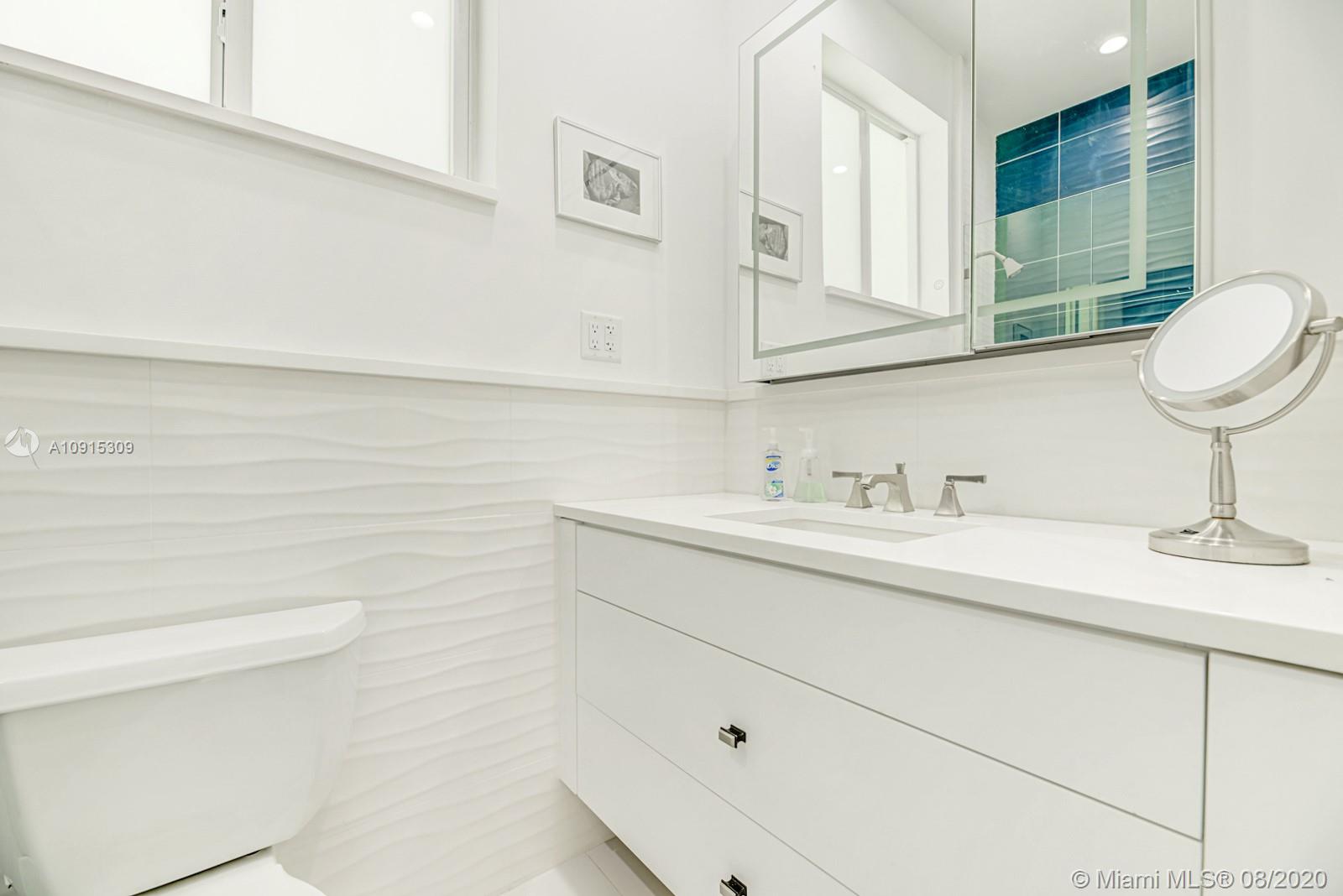 HIBISCUS ISLAND - Residential