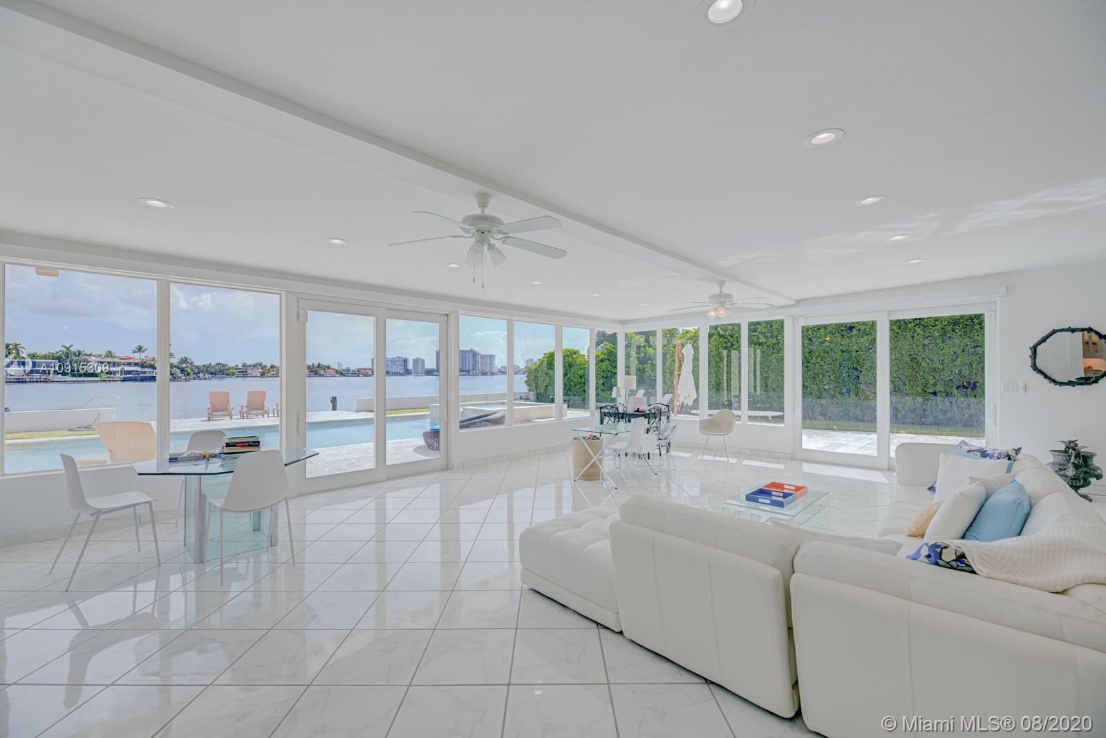 HIBISCUS ISLAND - Residential