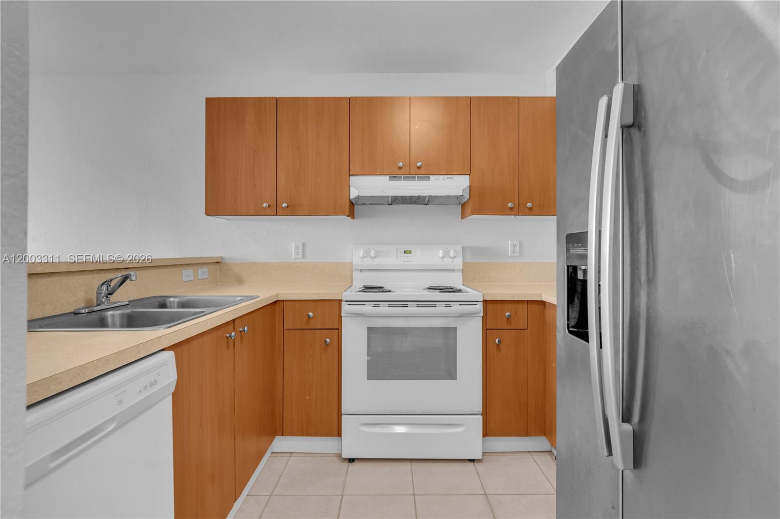 LAKE VUE VILLAS CONDO - Residential Lease