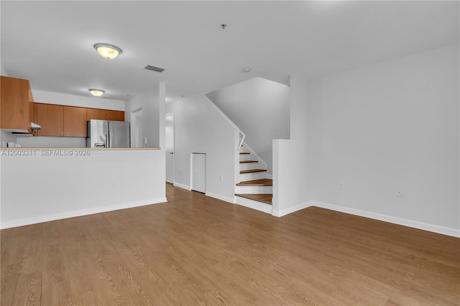 LAKE VUE VILLAS CONDO - Residential Lease