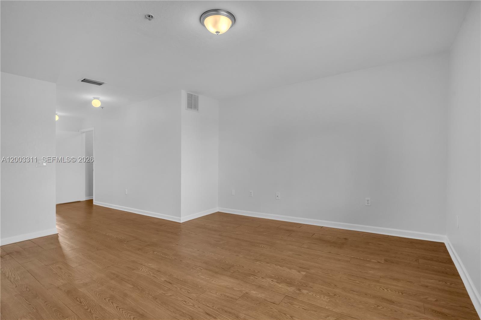 LAKE VUE VILLAS CONDO - Residential Lease