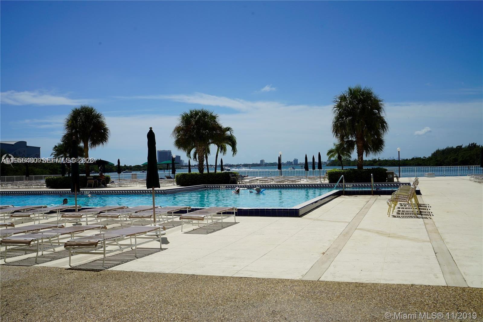 ARLEN HOUSE CONDO - Residential