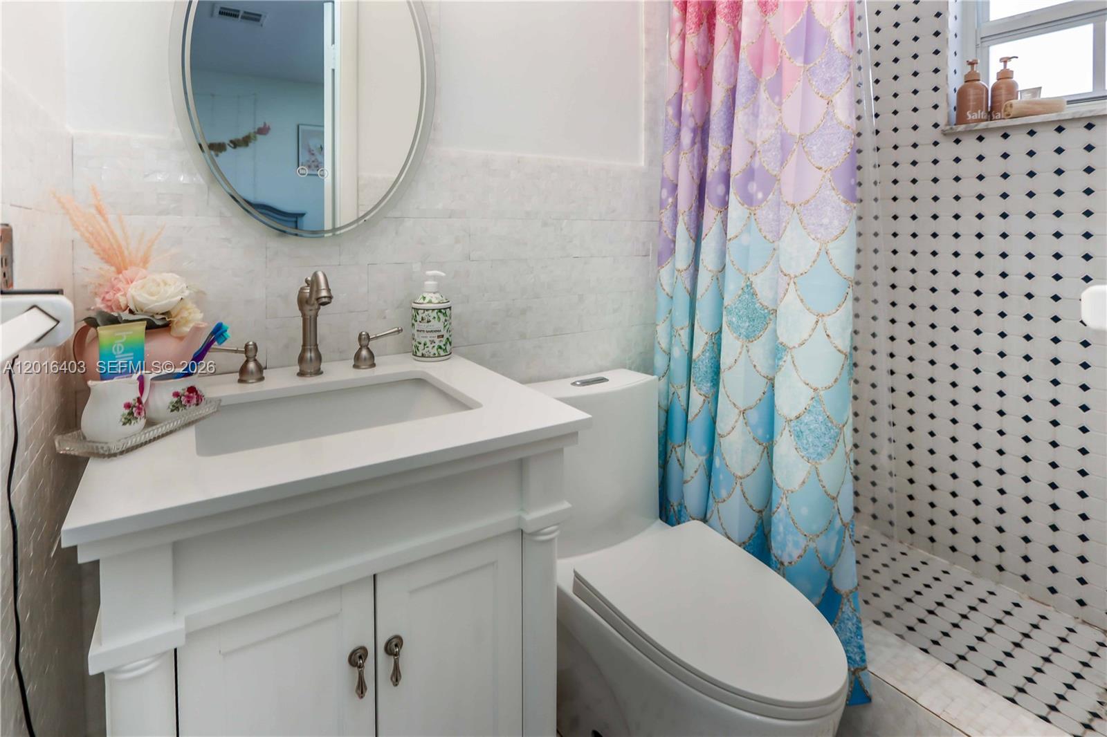 PALM TOWNHOUSE CONDO - Residential