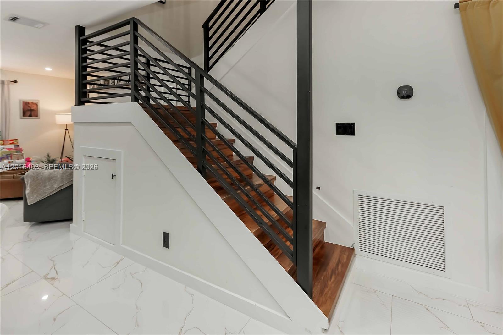 PALM TOWNHOUSE CONDO - Residential