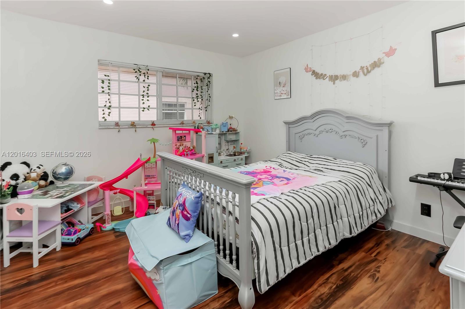 PALM TOWNHOUSE CONDO - Residential