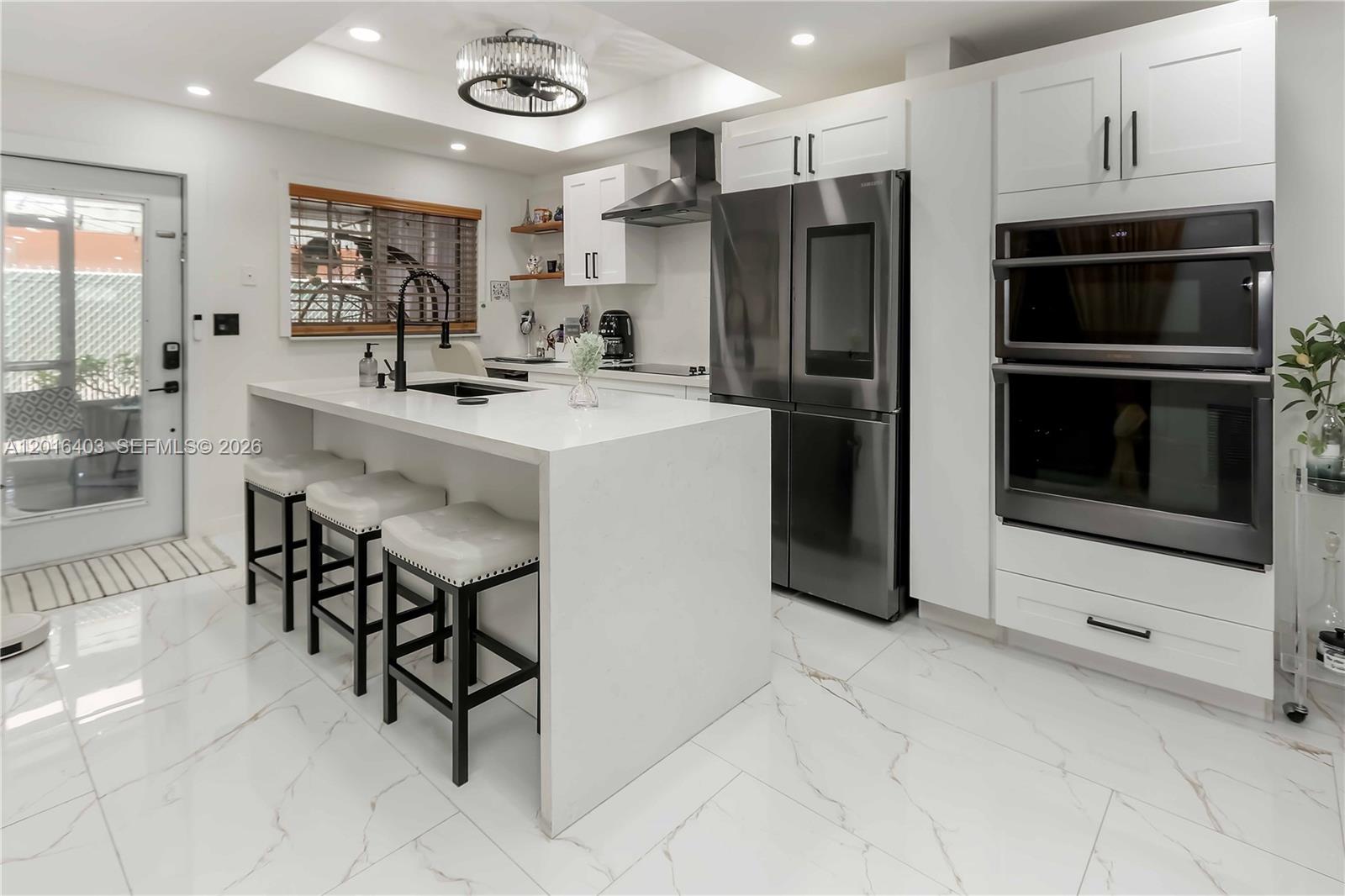 PALM TOWNHOUSE CONDO - Residential