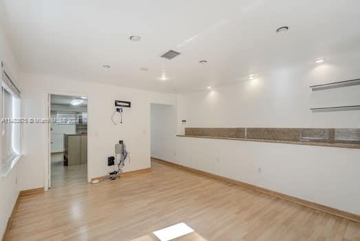 GOLDEN BEACH SEC F - Residential