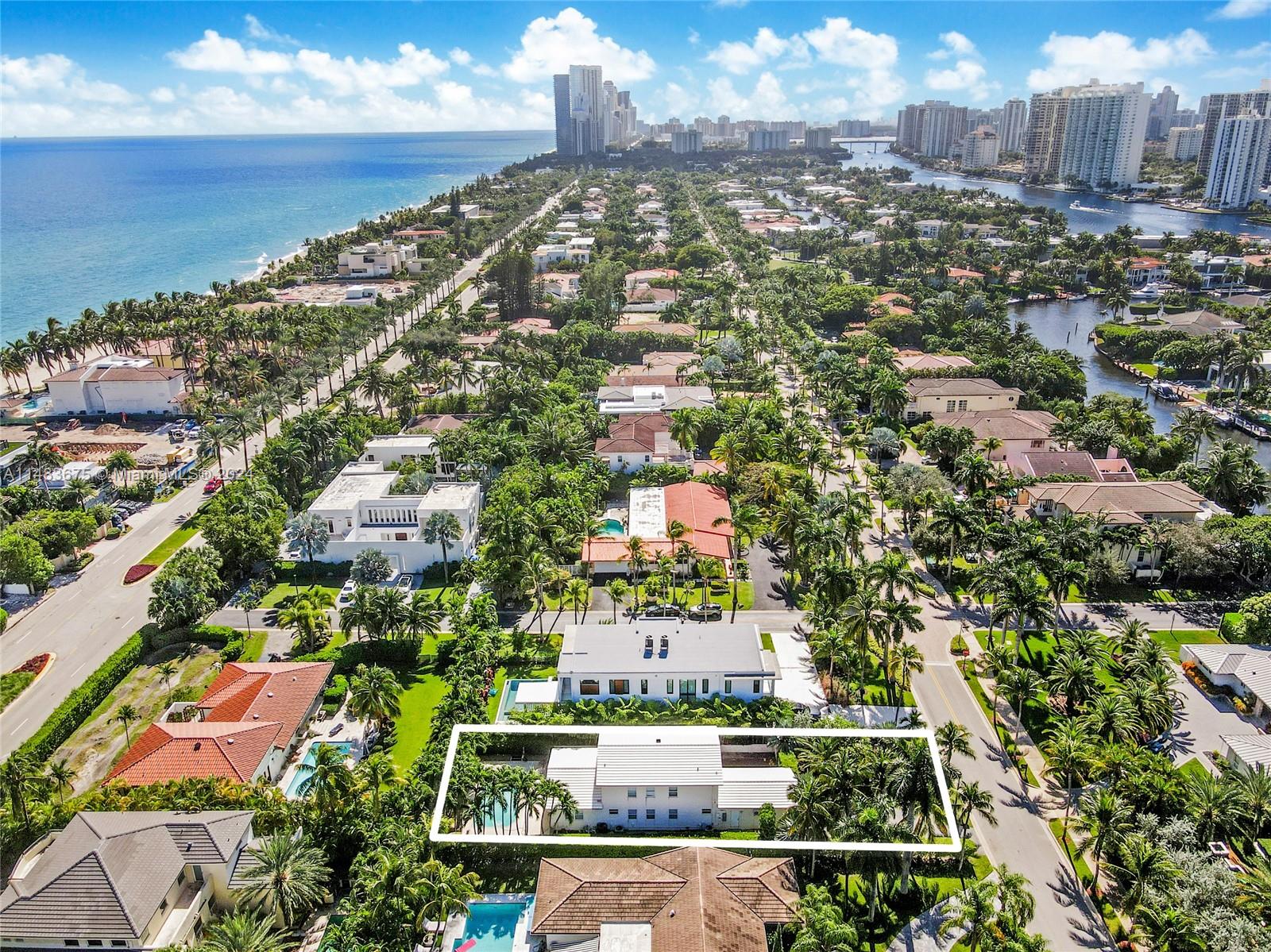 GOLDEN BEACH SEC F - Residential