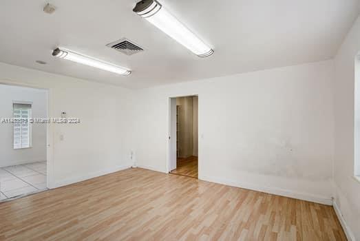 GOLDEN BEACH SEC F - Residential