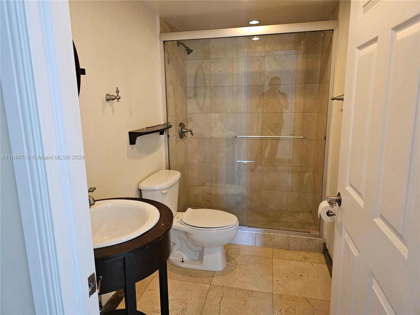 MARBELLA CONDO - Residential