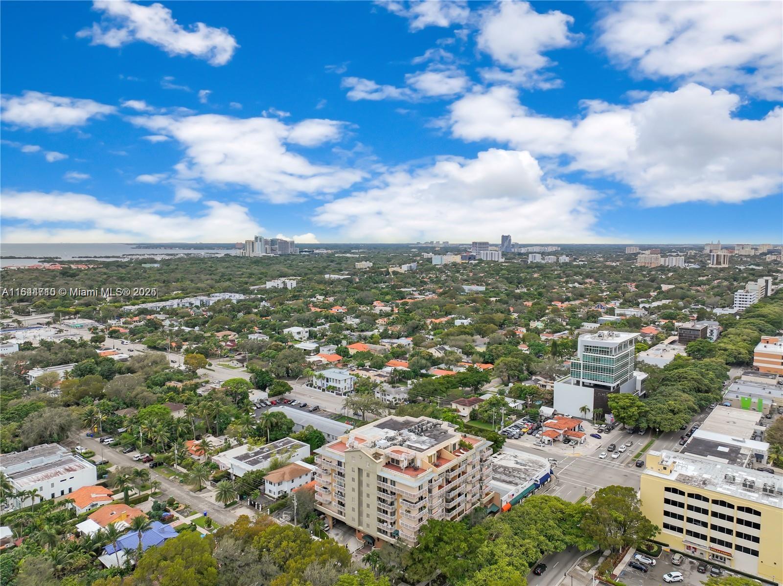 MARBELLA CONDO - Residential