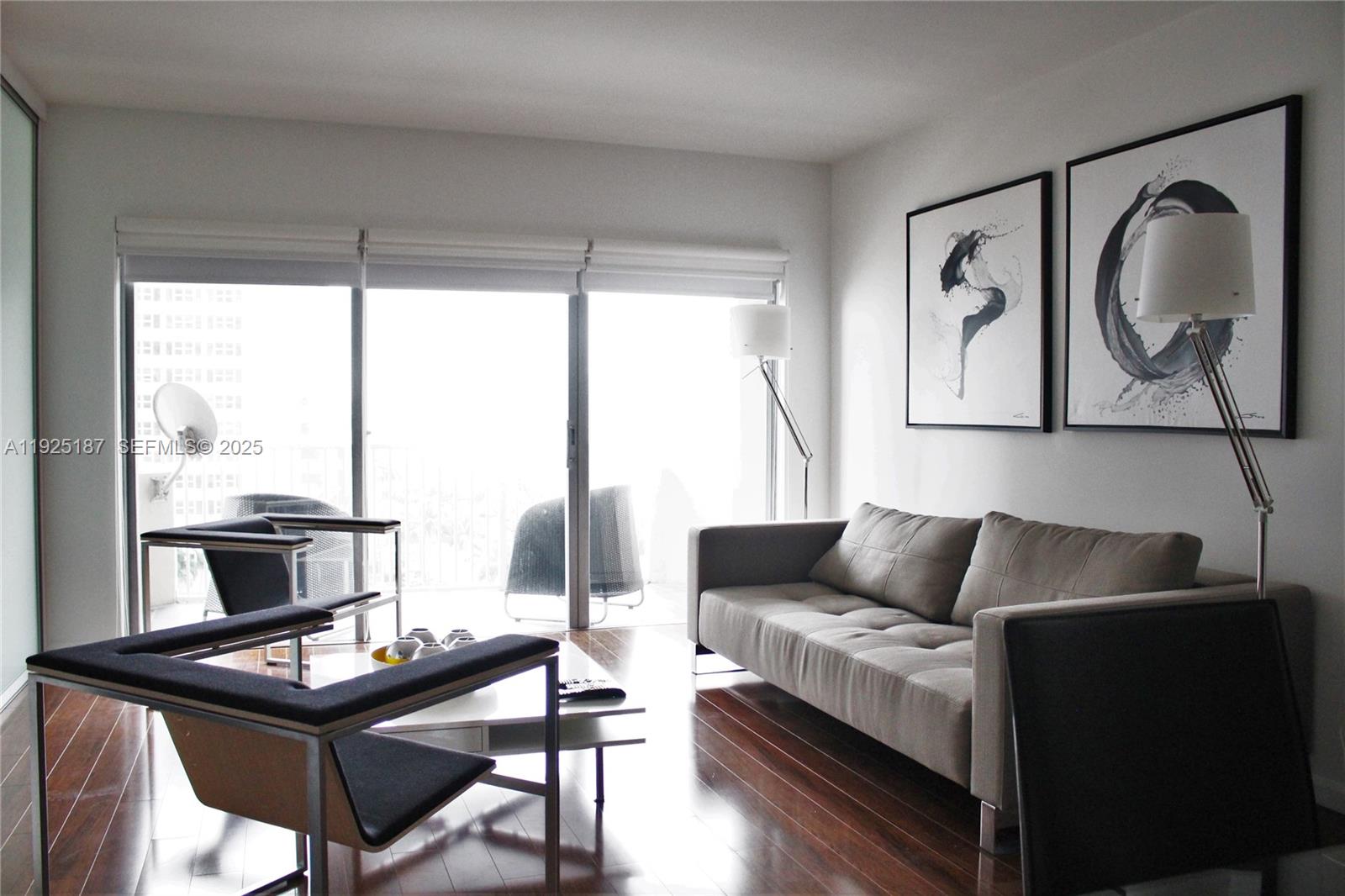 THE HEMISPHERES CONDO - Residential Lease