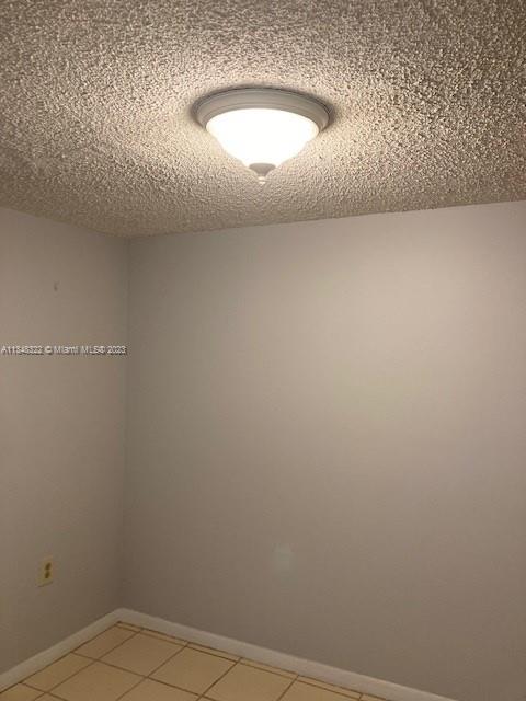 MIRA VILLAS CONDO - Residential