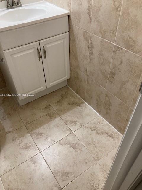 MIRA VILLAS CONDO - Residential