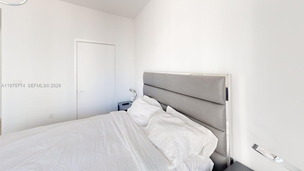 THE AXIS ON BRICKELL COND - Residential Lease