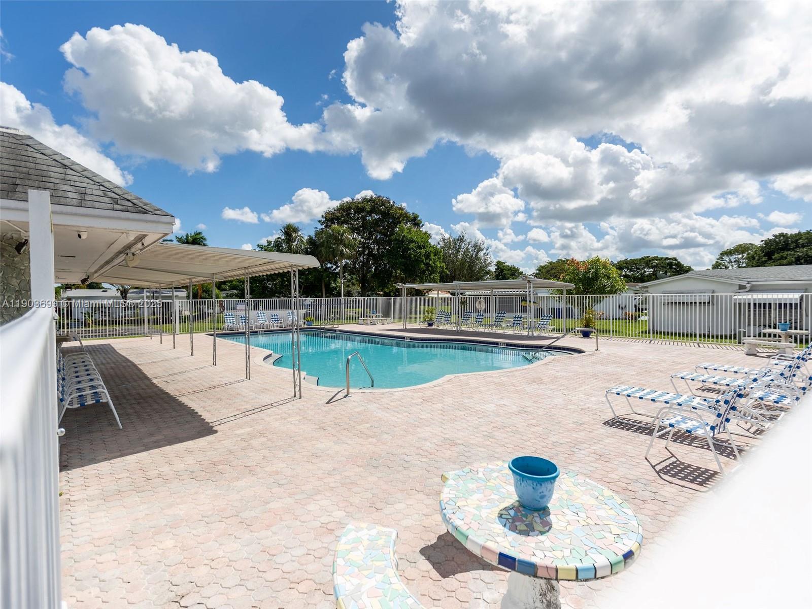 PARADISE GARDENS SEC 3 - Residential