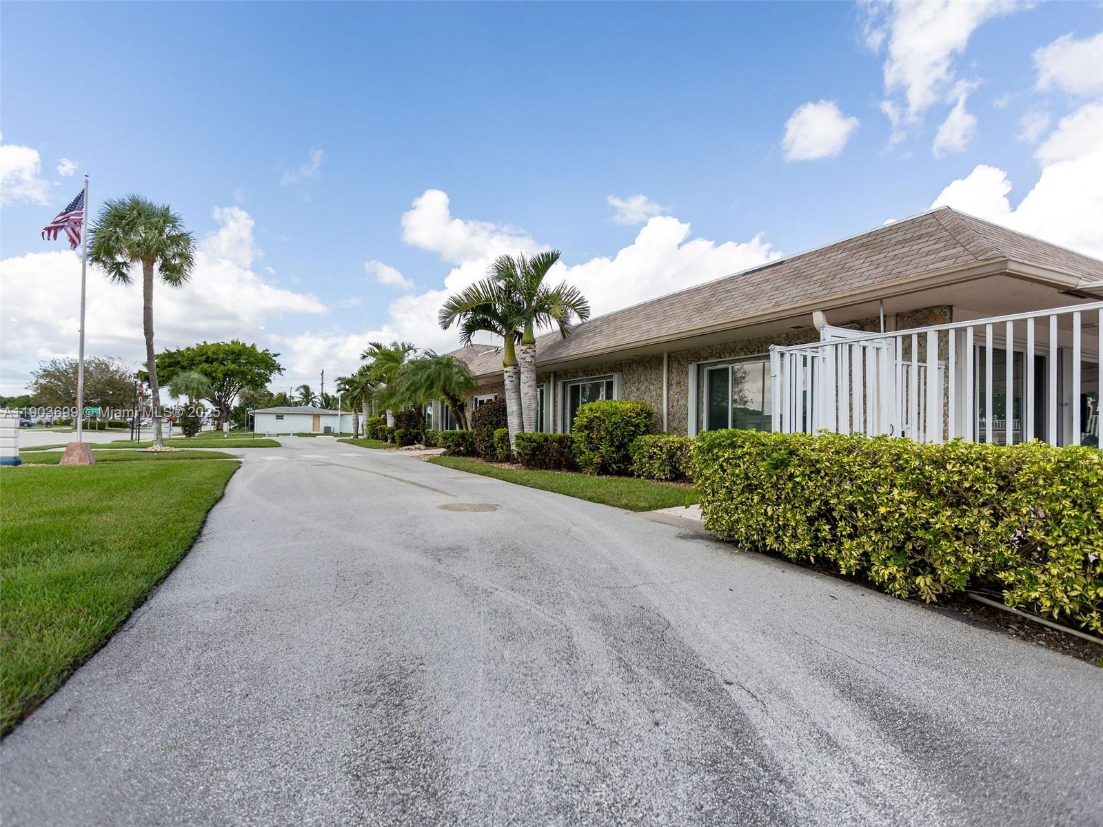 PARADISE GARDENS SEC 3 - Residential