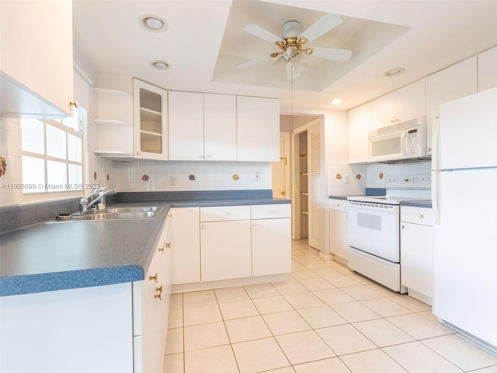 PARADISE GARDENS SEC 3 - Residential