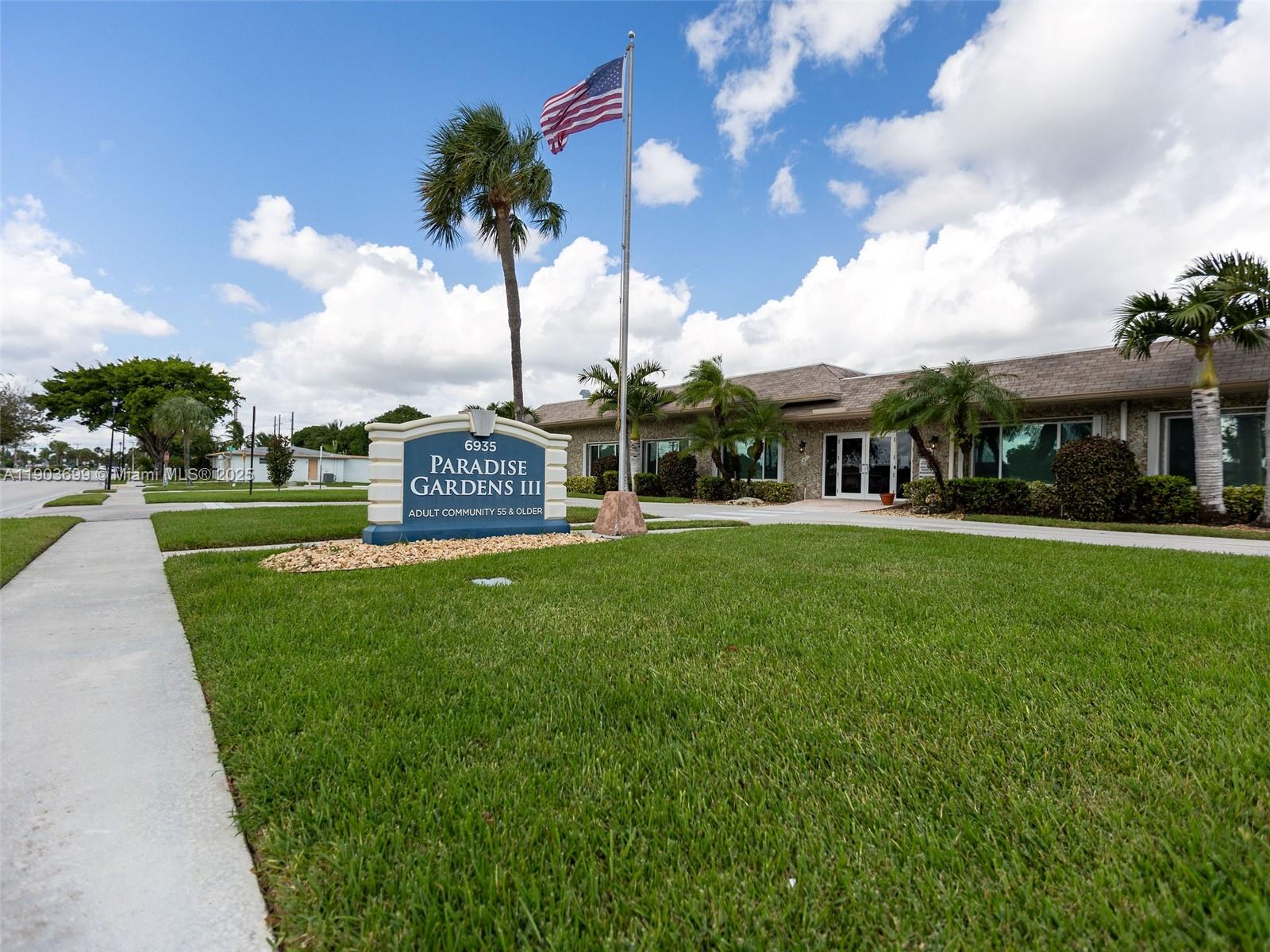 PARADISE GARDENS SEC 3 - Residential