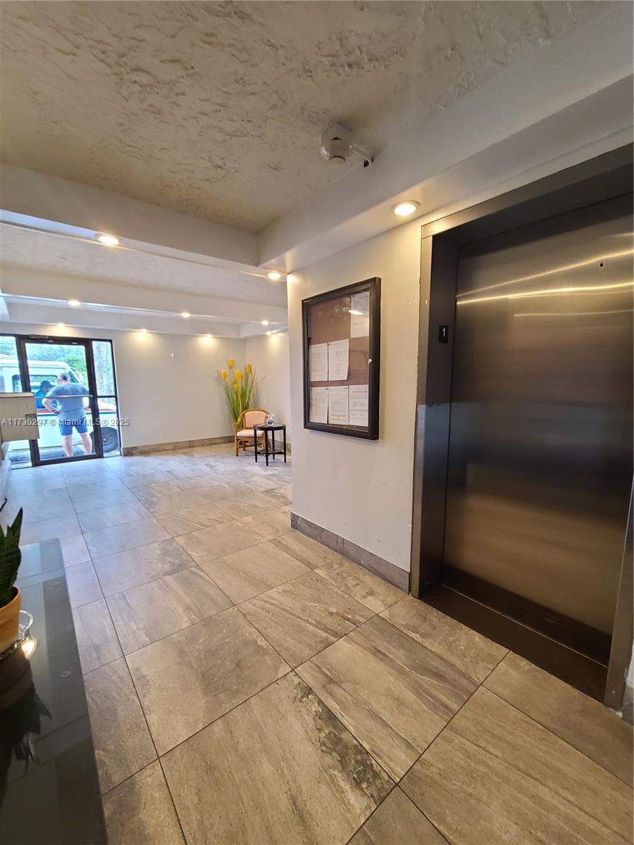 GREENS OF INVERRARY PHASE - Residential